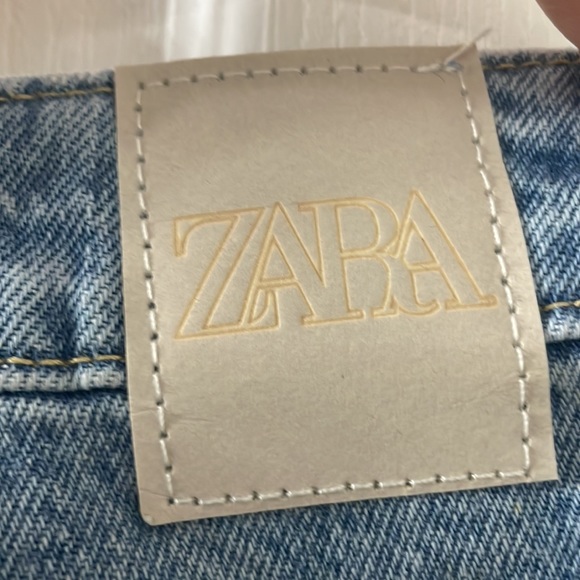 Mom Fit Blue Denim Jeans from ZARA - Picture 7 of 7